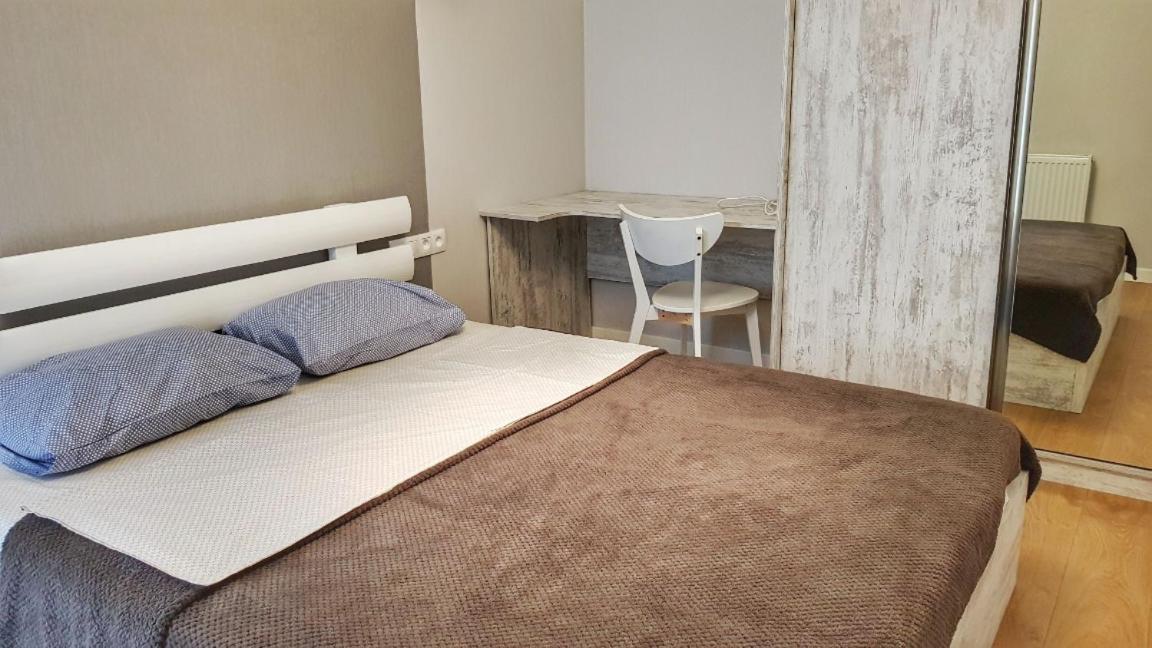 Your In Tbilisi: Cosy In The Old Apartament *